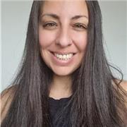 Profesora con experiencia en apoyo escolar para niños y adolescentes